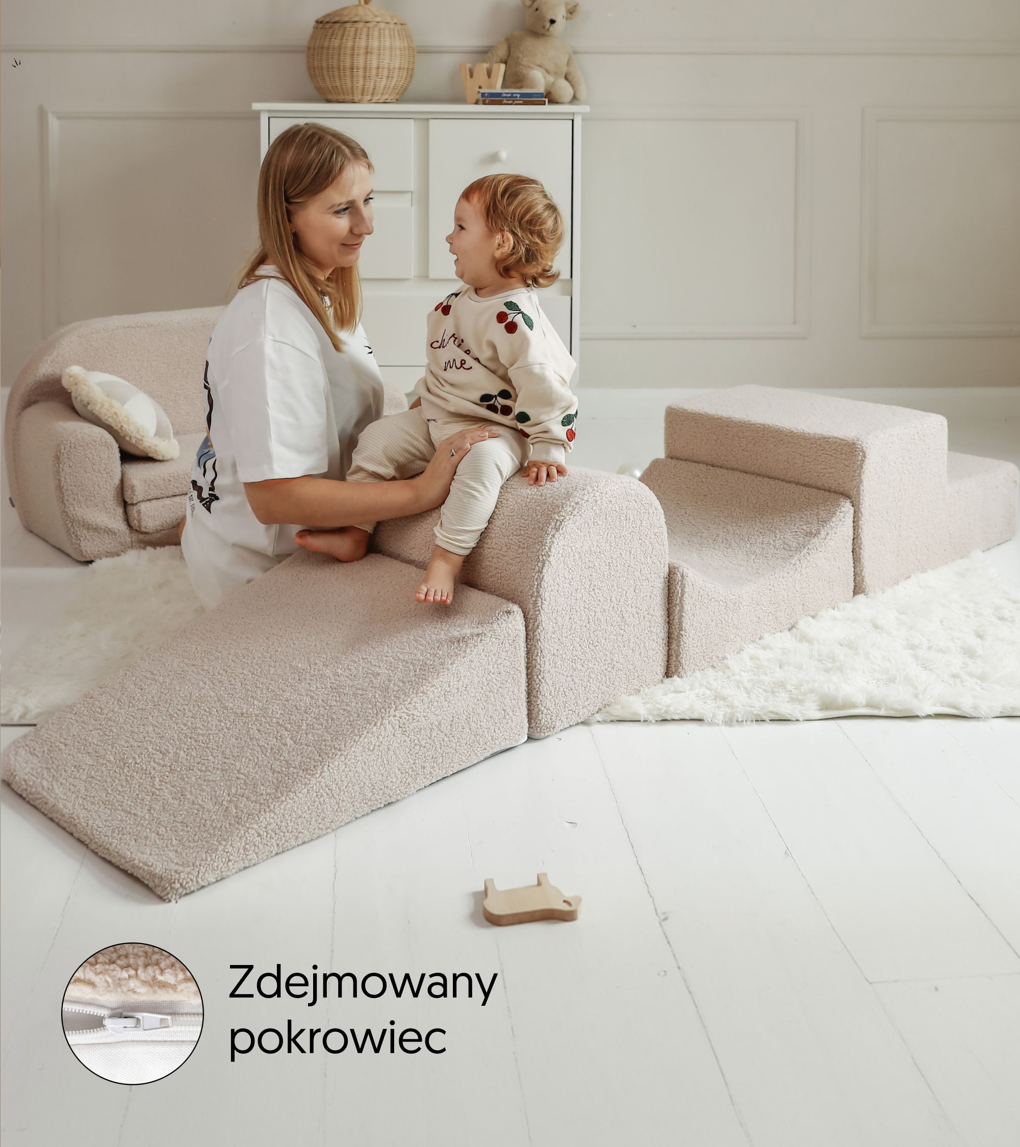 Detal wykonania zestawu Alto z basenem teddy latte z informacją o zdejmowanym pokrowcu.