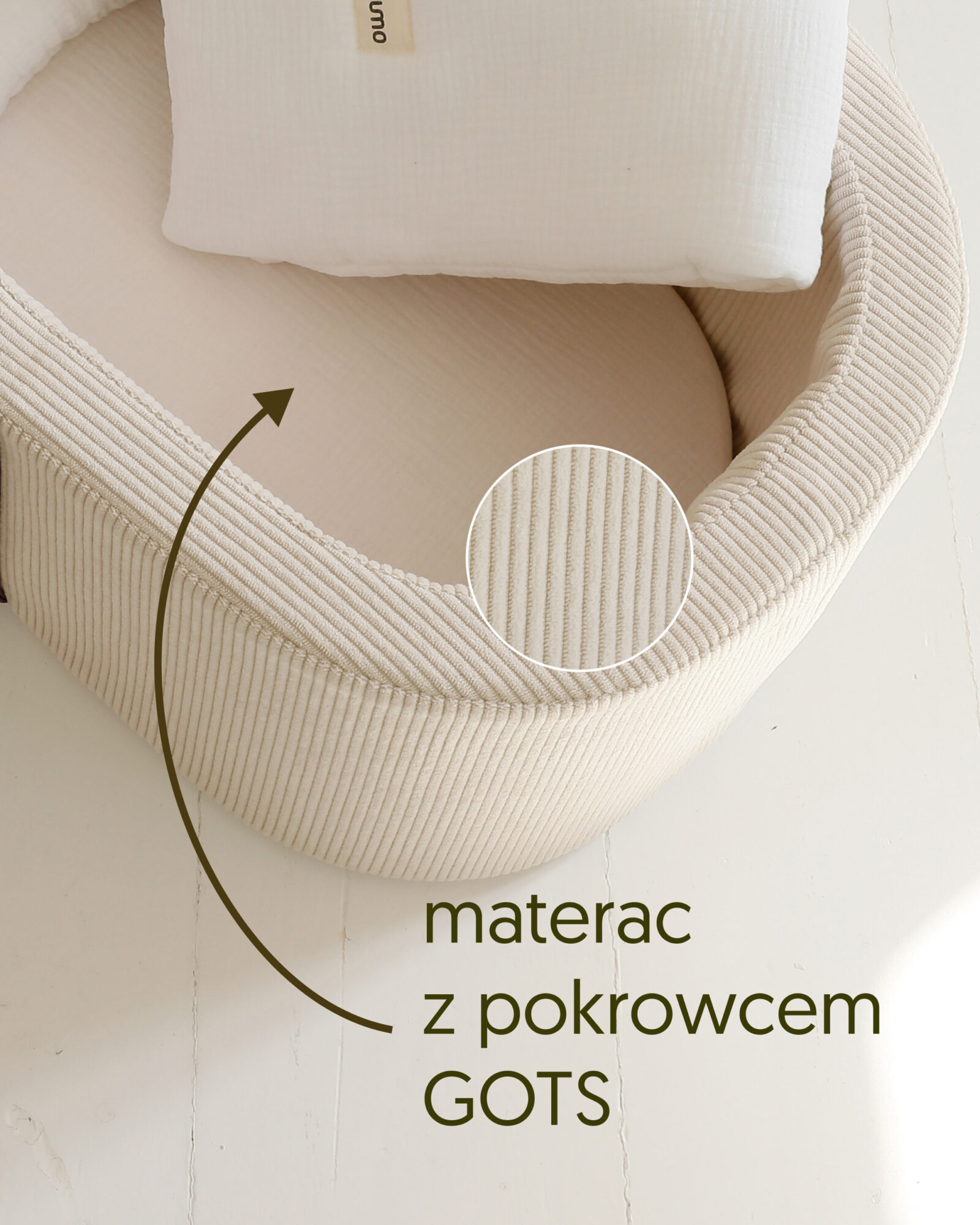 Materac z bawełnianym pokrowcem GOTS w Koszu Mojżesza Cream.