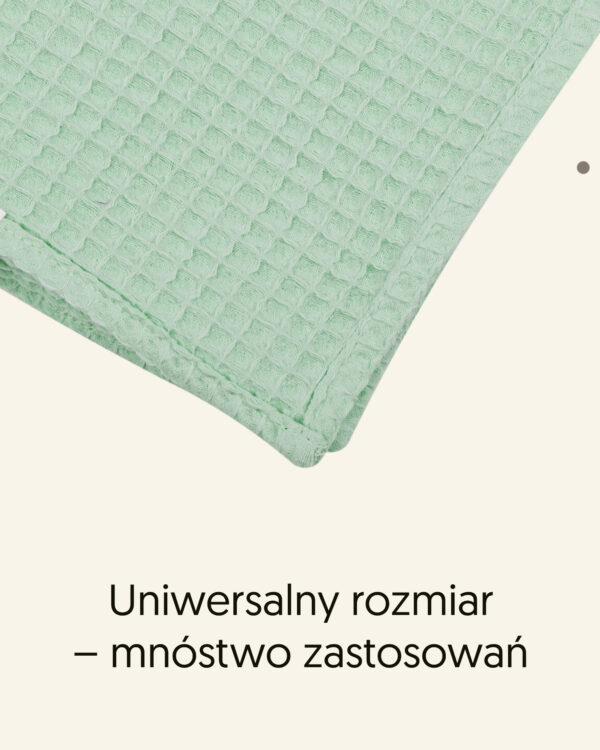 Detal tkaniny i wykończenia produktu: pieluszki bawełniane miętowe Mlumo.