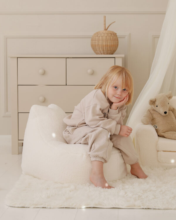 Pufa w domowej aranżacji. Pufa Bean Bag Teddy Cloud.